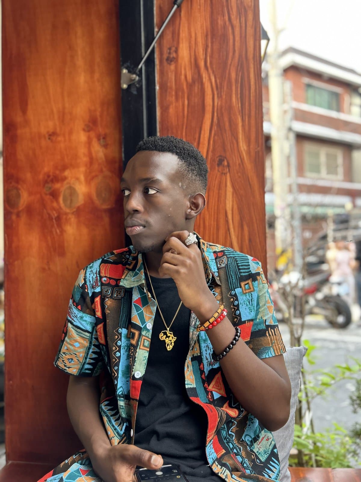 Ebstar — music producer with 5M+ streams