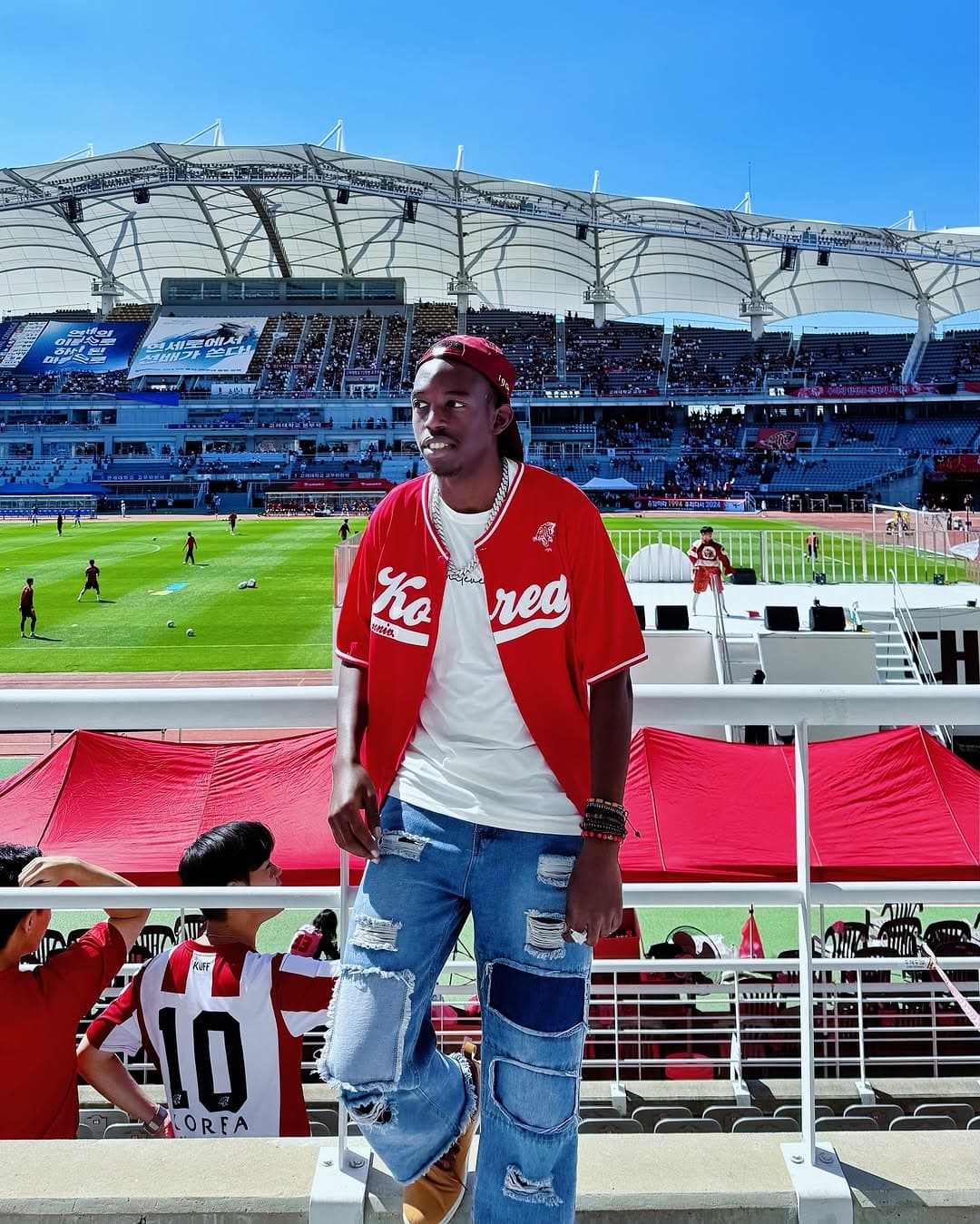 Korea University 고연전 (Ko-Yeon rivalry) — electric atmosphere.